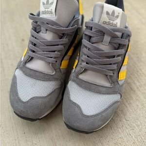 Adidas ZX 600 Sneakers in Gray and Yellow